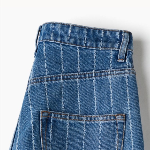 NWT H&M Creased Denim Pants - Size 2 - Picture 3 of 9